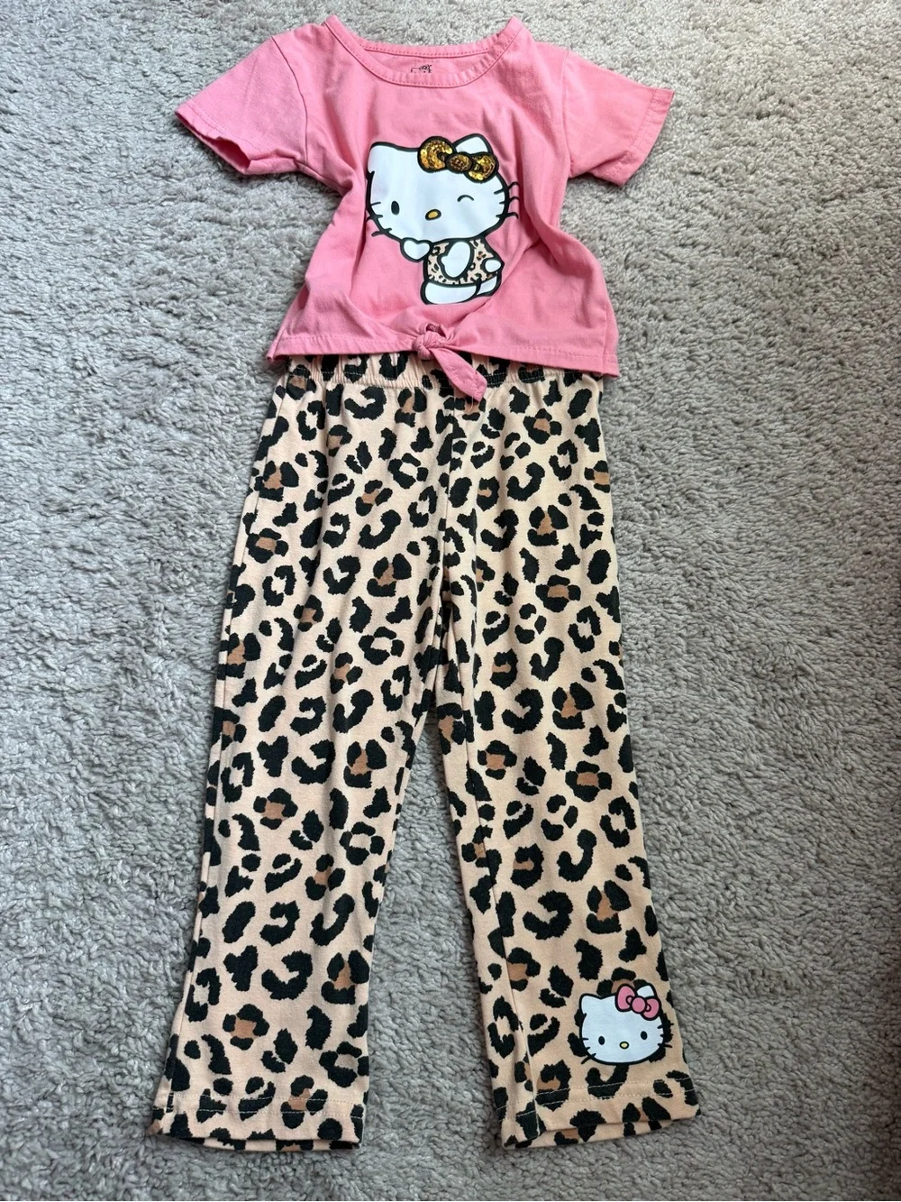 Hello Kitty cute hello